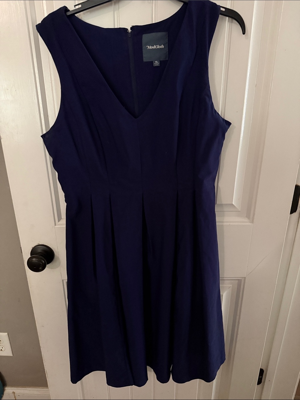 ModCloth Deep Navy V-Neck Pleated Midi Dress